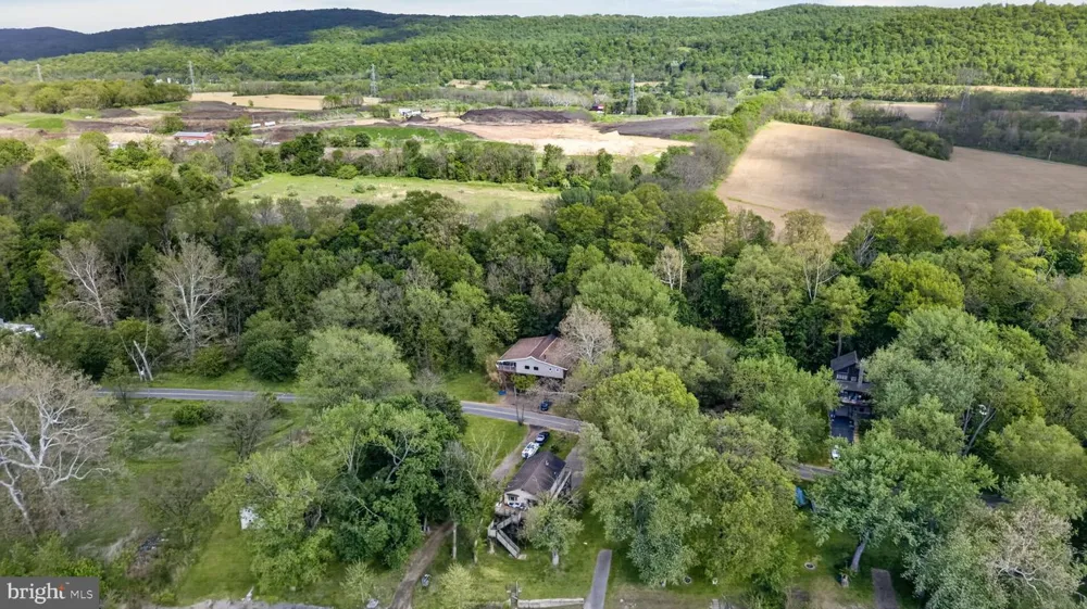 2952 HUTCHINSON RIVER ROAD Phillipsburg, NJ 08865