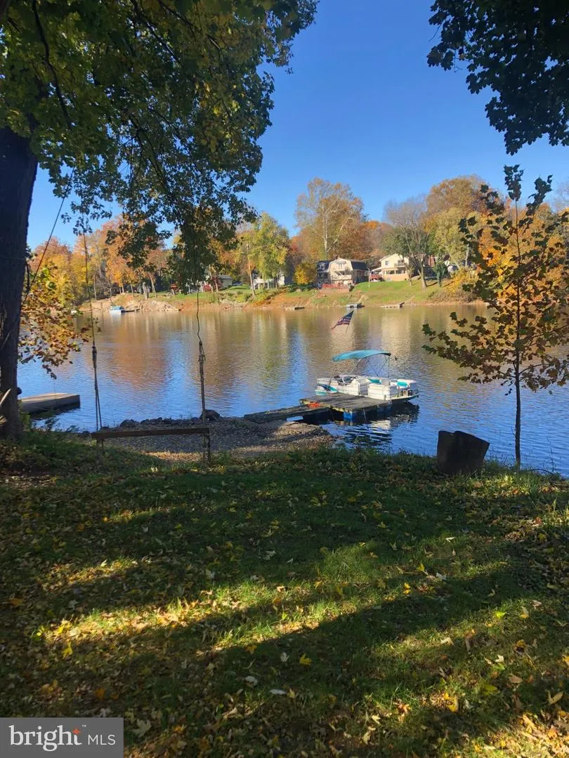 2952 HUTCHINSON RIVER ROAD Phillipsburg, NJ 08865