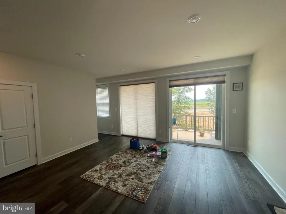 22256 CORNERSTONE CROSSING TERRACE Ashburn, VA 20148