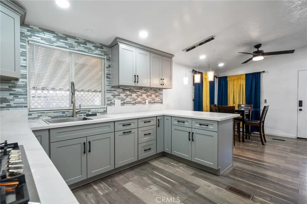 12401 Filmore Street #618 Sylmar, CA 91342