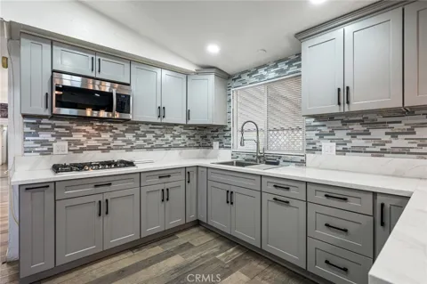 12401 Filmore Street #618