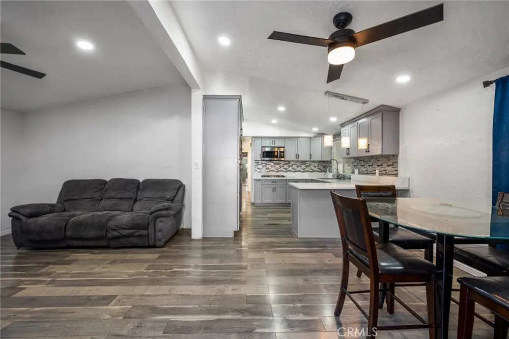 12401 Filmore Street #618 Sylmar, CA 91342