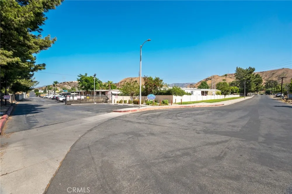 12401 Filmore Street #618 Sylmar, CA 91342
