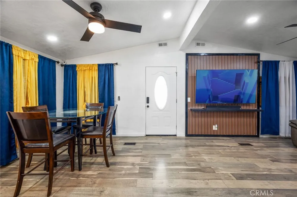 12401 Filmore Street #618 Sylmar, CA 91342