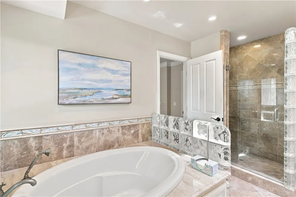 1431 Antigua Way Newport Beach, CA 92660