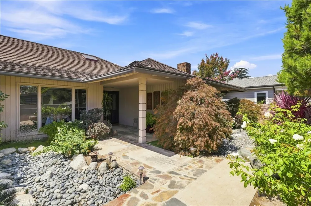 1431 Antigua Way Newport Beach, CA 92660