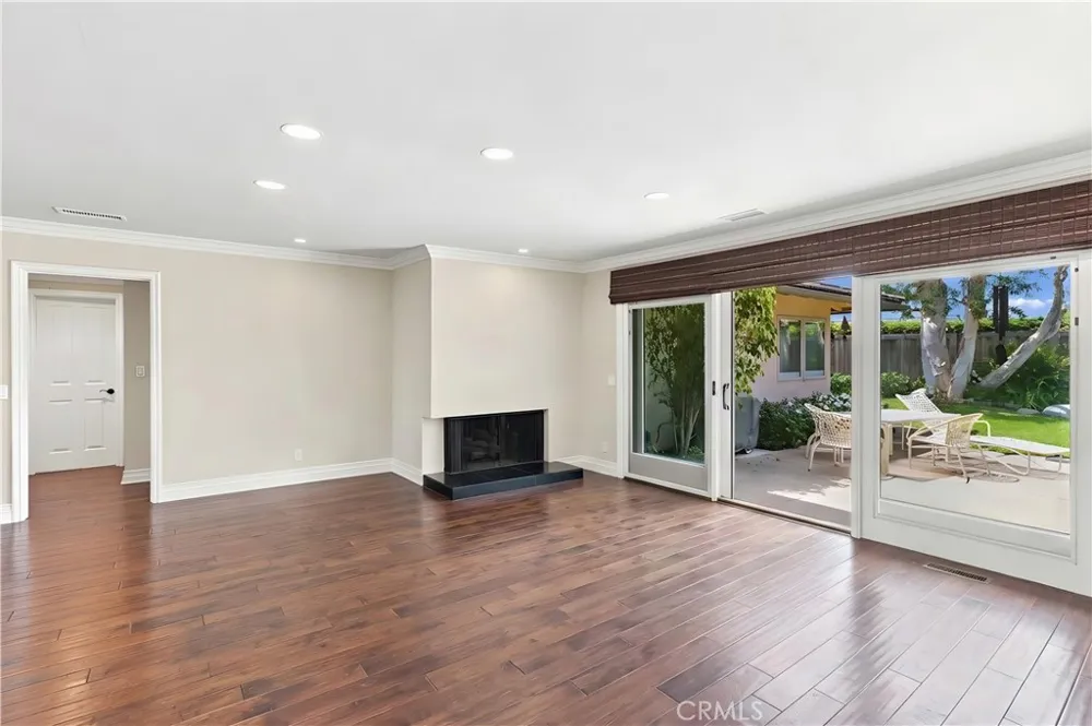1431 Antigua Way Newport Beach, CA 92660