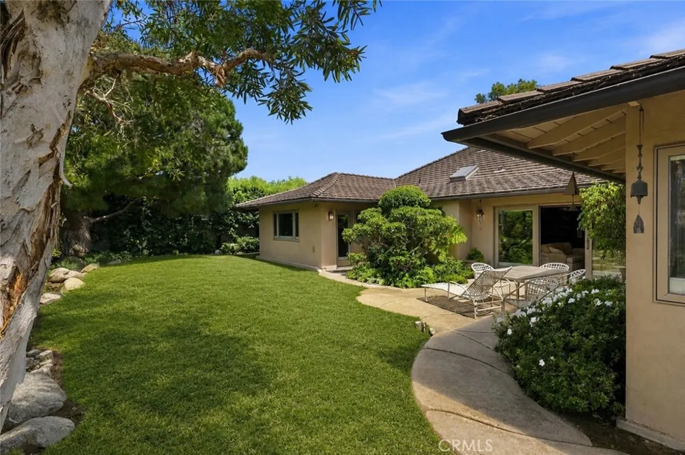 1431 Antigua Way Newport Beach, CA 92660