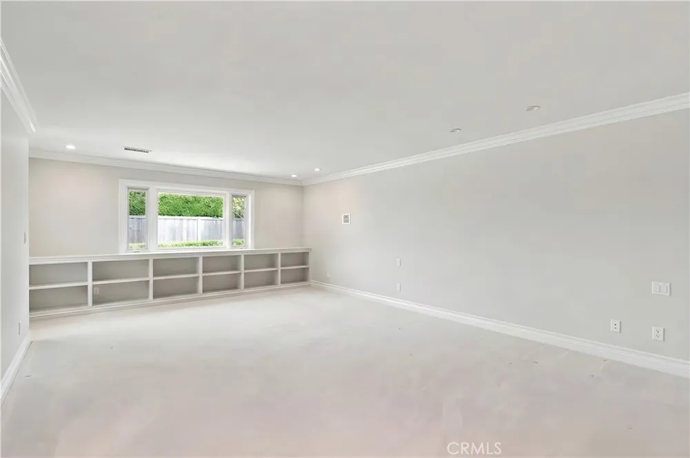 1431 Antigua Way Newport Beach, CA 92660