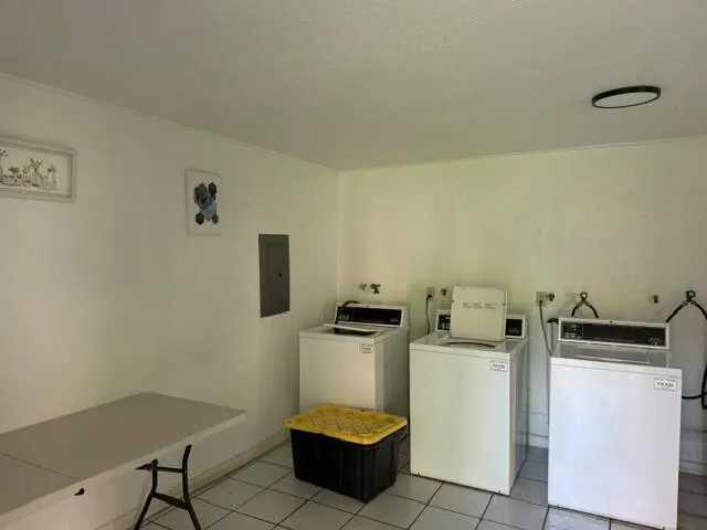 1900 W 68th Street #D101 Hialeah, FL 33014