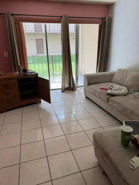 1900 W 68th Street #D101 Hialeah, FL 33014