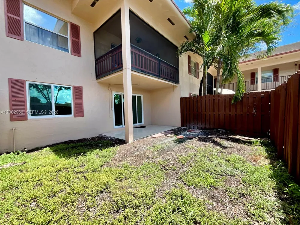 11235 SW 88th St #107E Miami, FL 33176