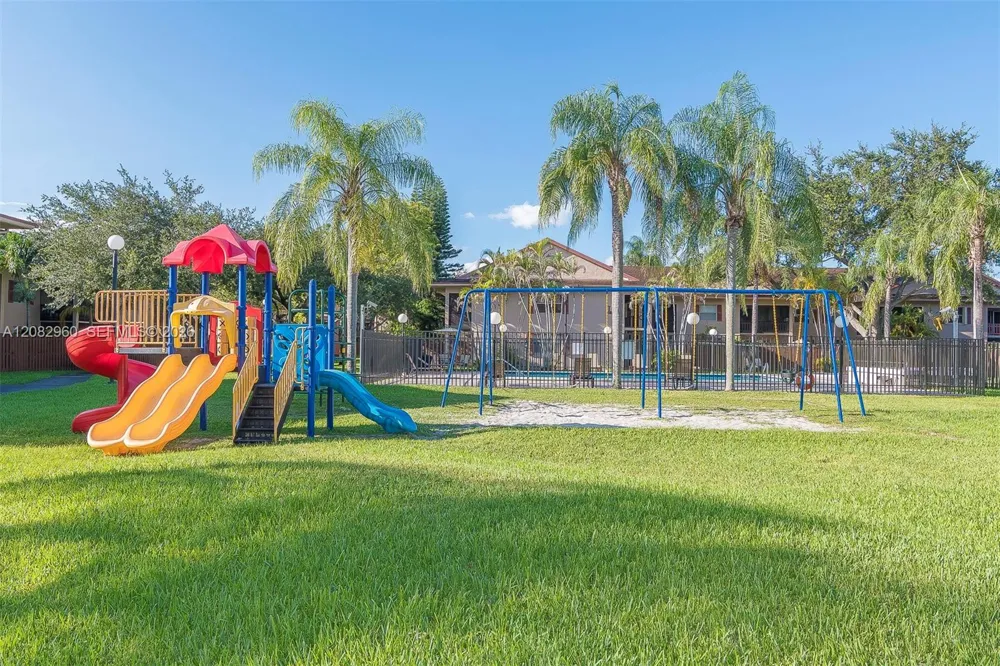 11235 SW 88th St #107E Miami, FL 33176