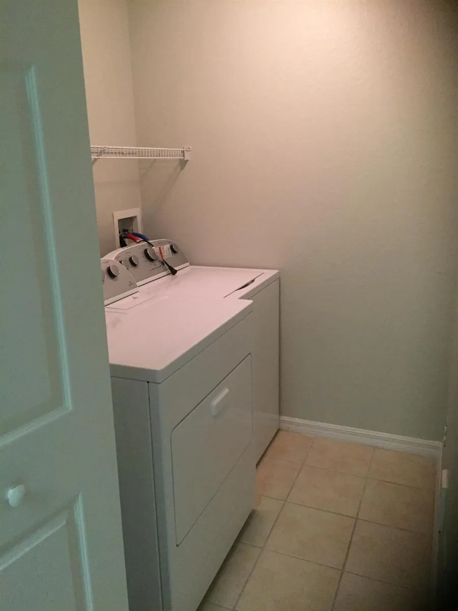 2726 Anzio Court #202 Palm Beach Gardens, FL 33410
