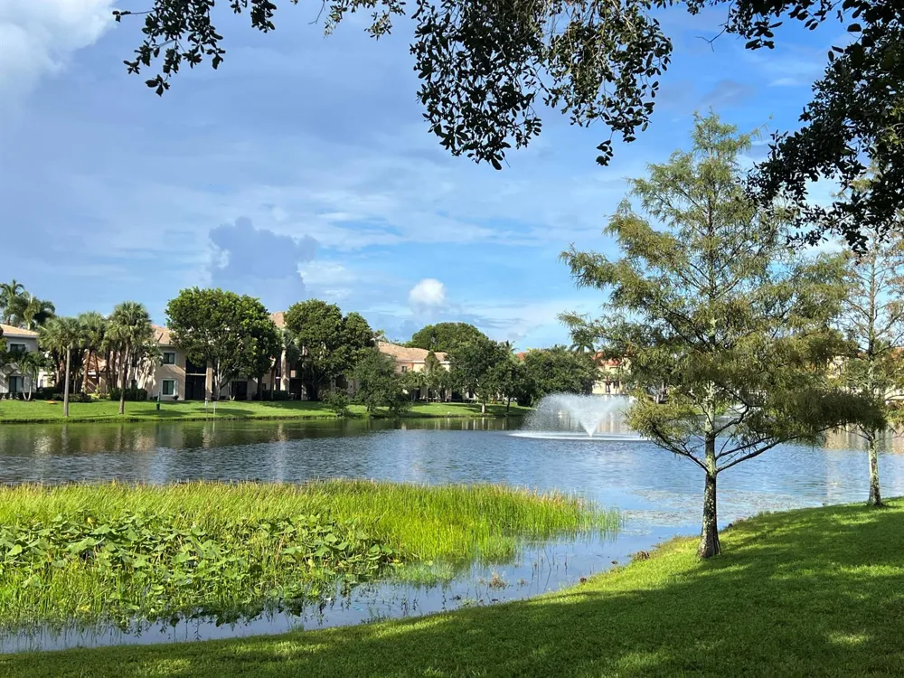 2726 Anzio Court #202 Palm Beach Gardens, FL 33410