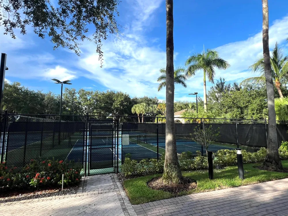 2726 Anzio Court #202 Palm Beach Gardens, FL 33410