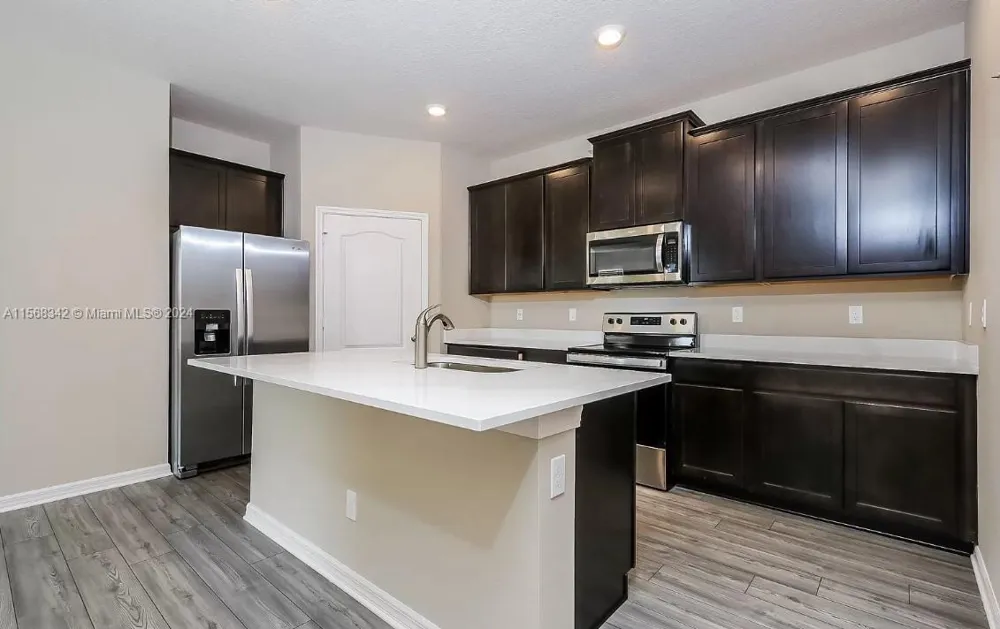 5208 JOVIAL COURT Fort Pierce, FL 34947