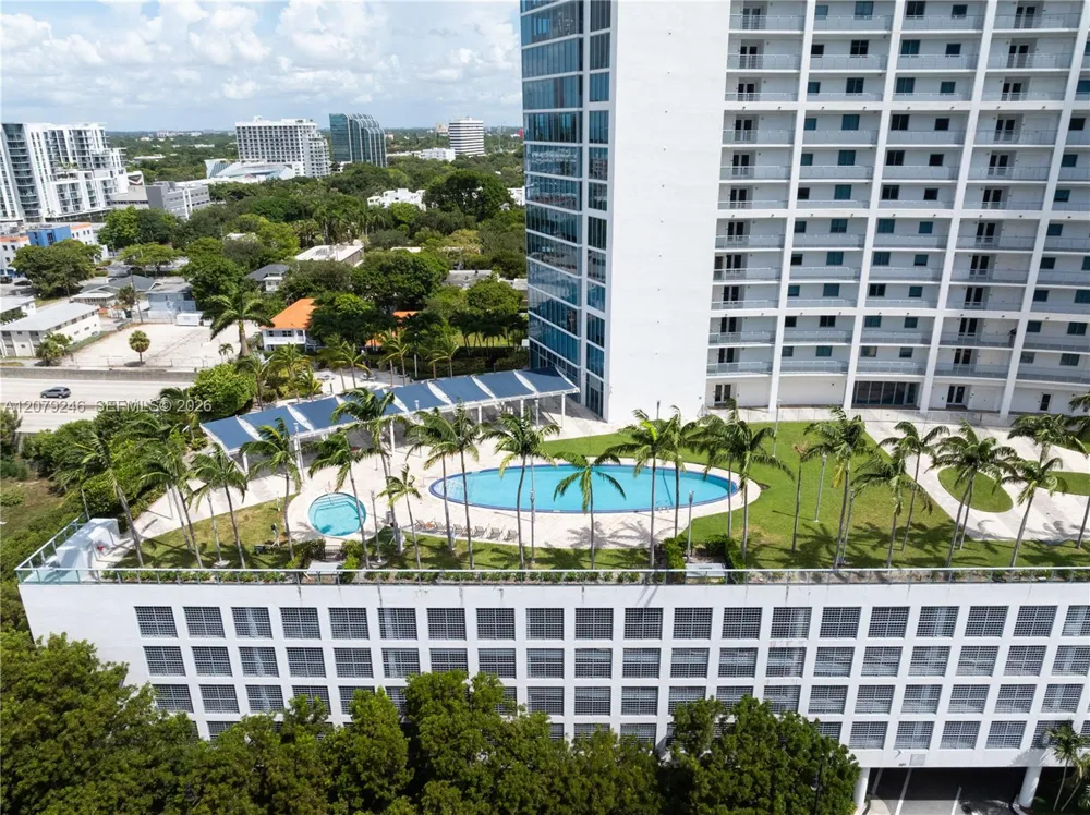 601 NE 36th St #1412 Miami, FL 33137