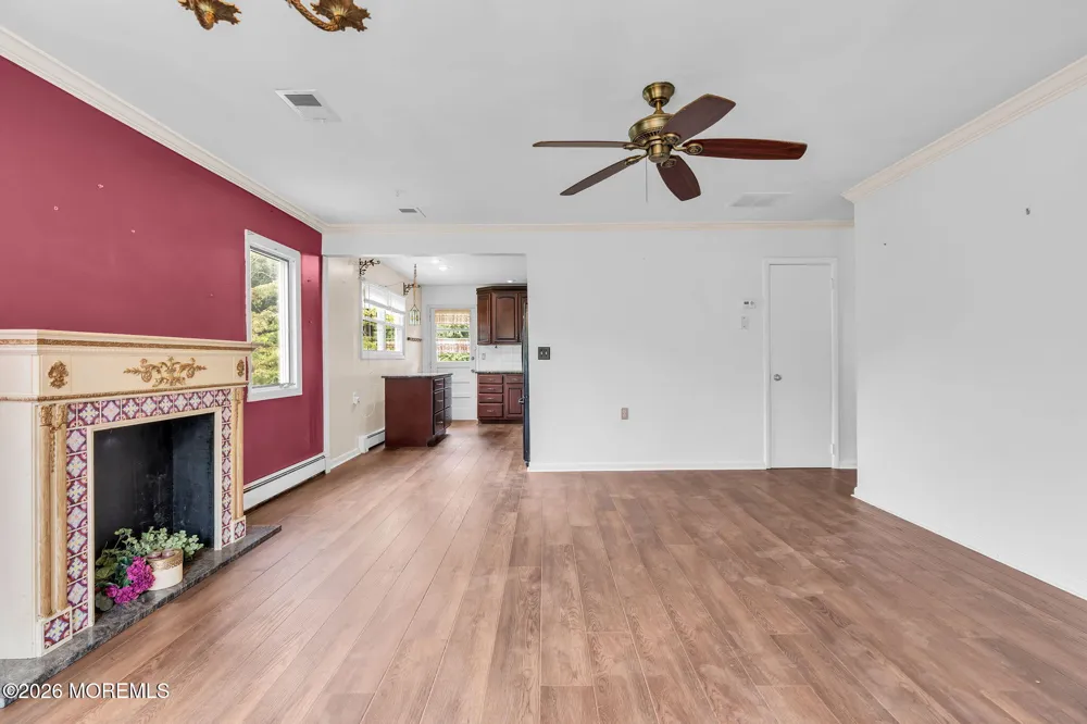 75 Columbine Circle Toms River, NJ 08755