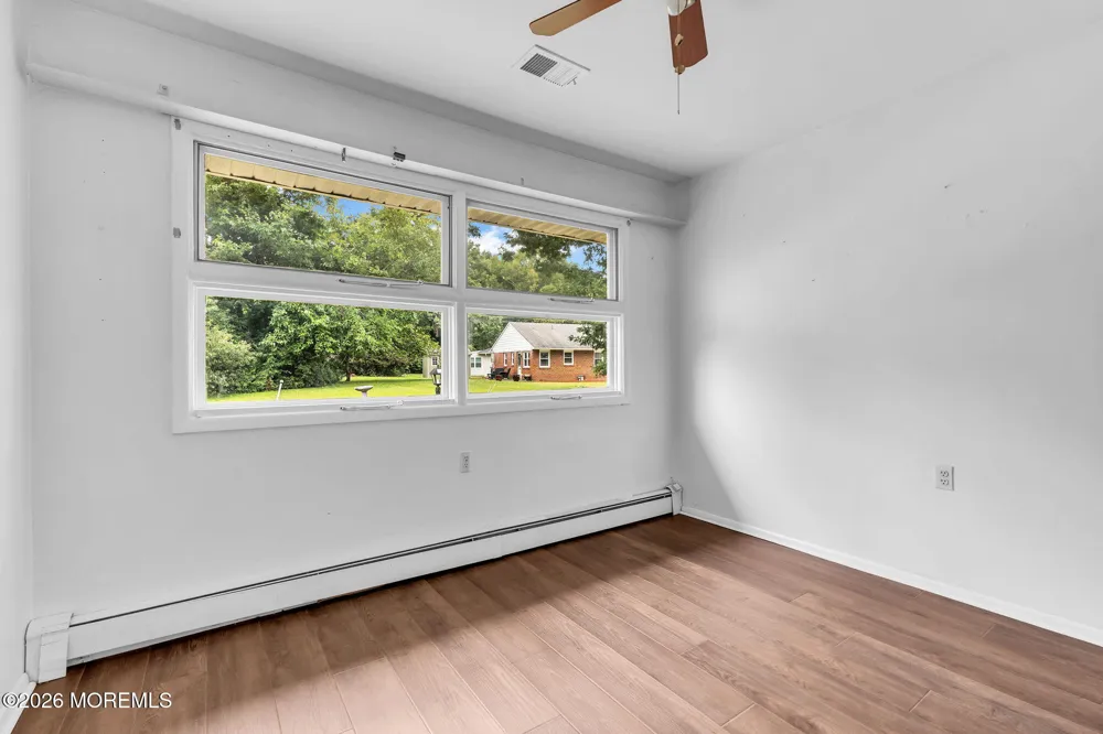 75 Columbine Circle Toms River, NJ 08755