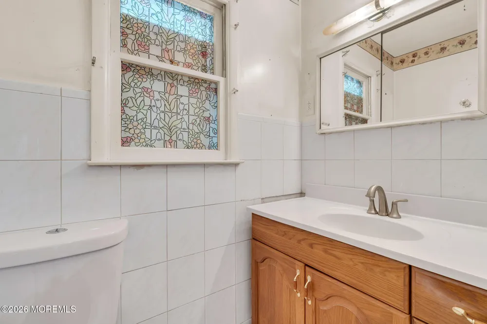 75 Columbine Circle Toms River, NJ 08755