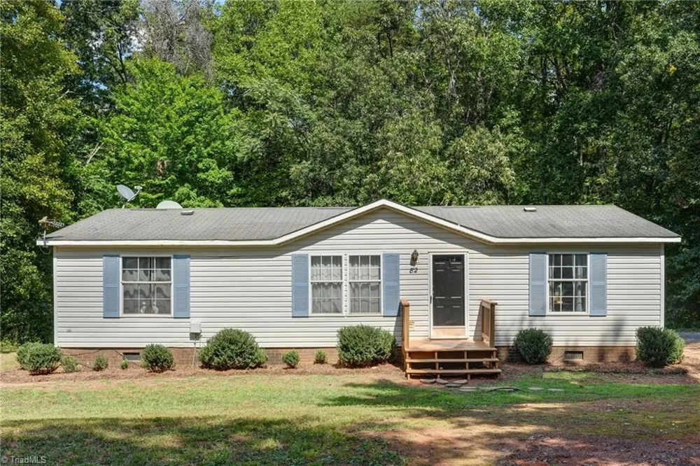 1082 Raccoon Court Reidsville, NC 27320