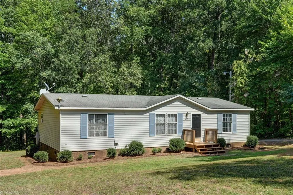1082 Raccoon Court Reidsville, NC 27320