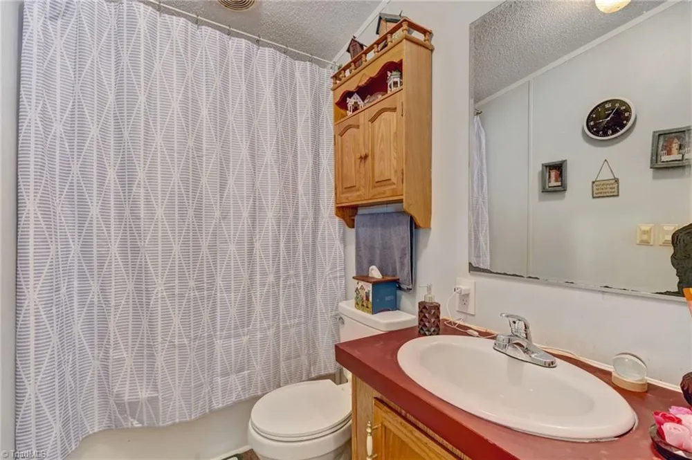 1082 Raccoon Court Reidsville, NC 27320