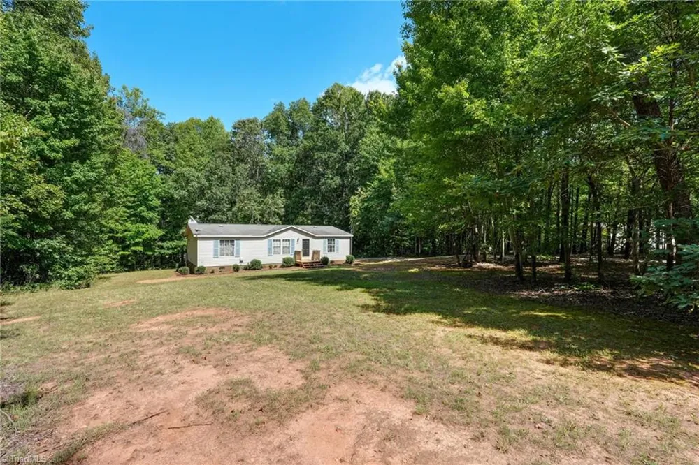 1082 Raccoon Court Reidsville, NC 27320