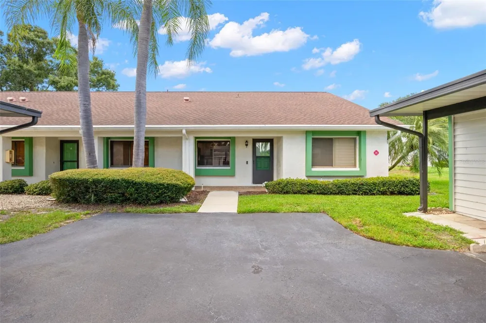 2502 ROYAL PINES CIRCLE #5C Clearwater, FL 33763