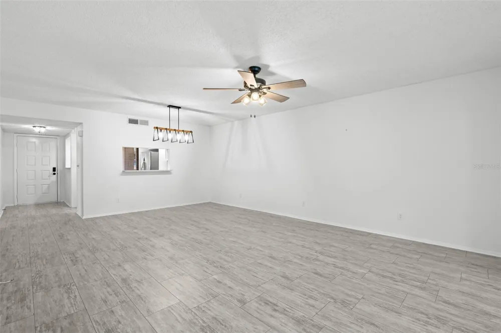2502 ROYAL PINES CIRCLE #5C Clearwater, FL 33763