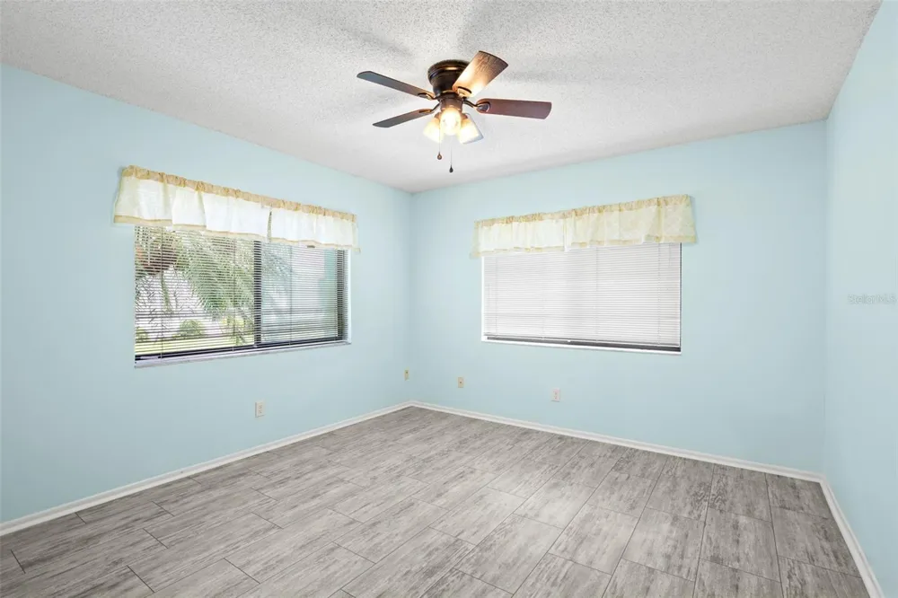 2502 ROYAL PINES CIRCLE #5C Clearwater, FL 33763