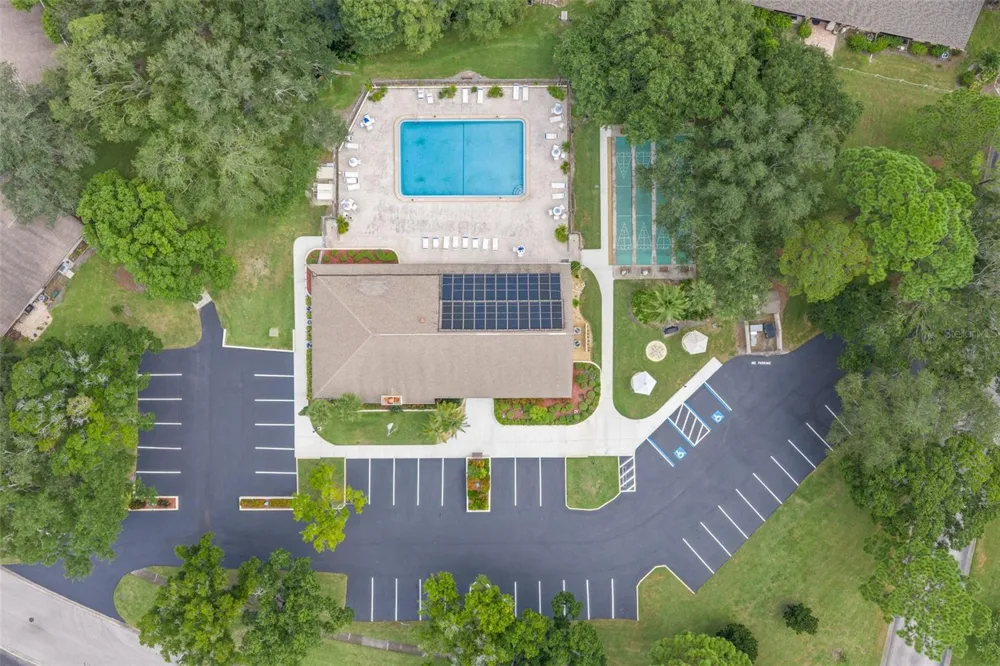 2502 ROYAL PINES CIRCLE #5C Clearwater, FL 33763