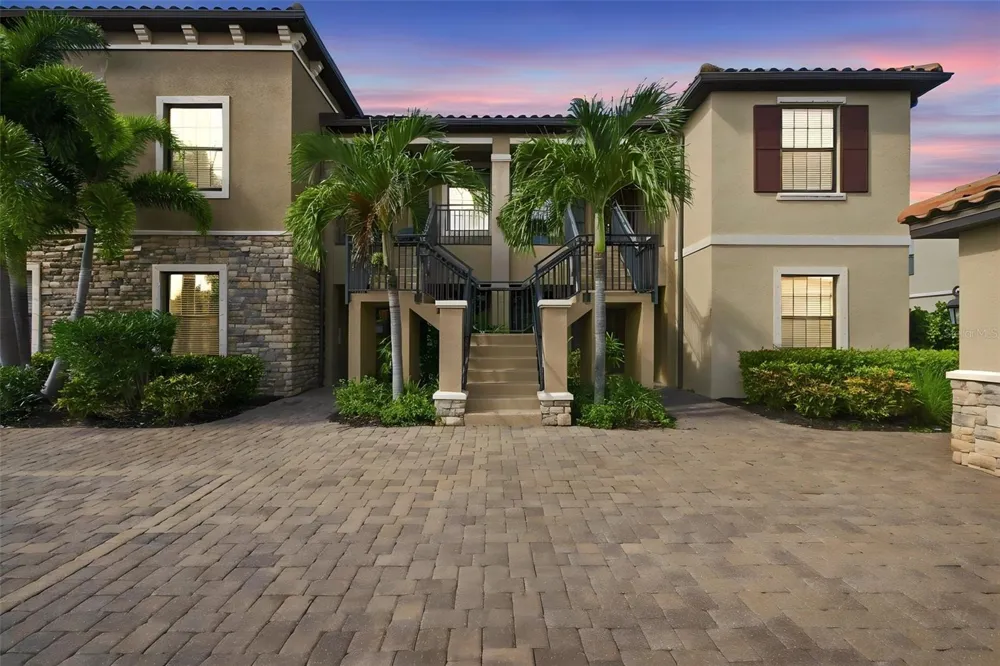 13608 MESSINA LOOP #103 Bradenton, FL 34211