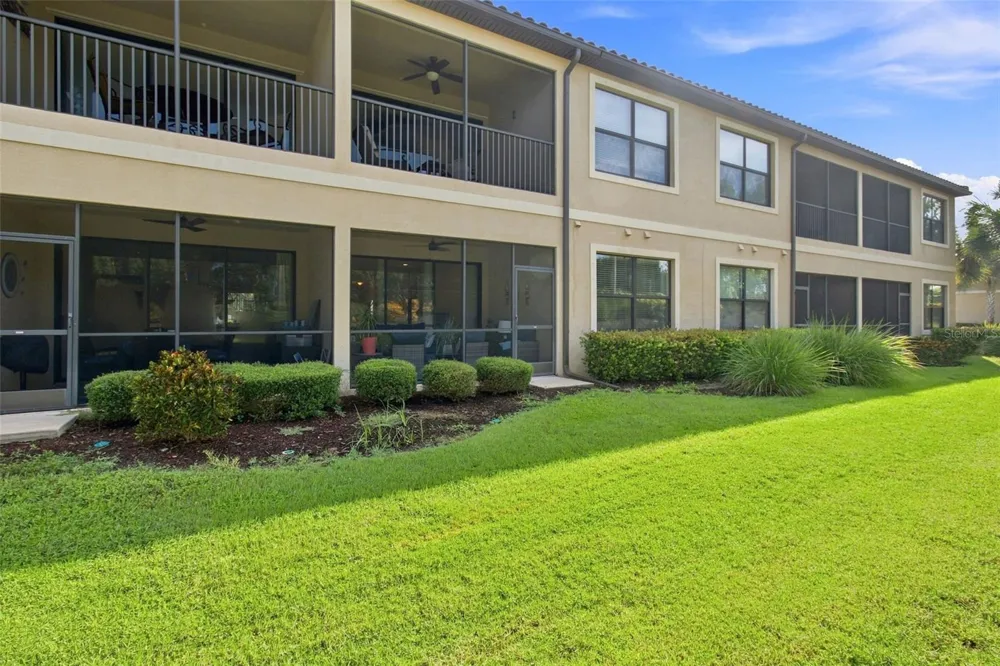 13608 MESSINA LOOP #103 Bradenton, FL 34211