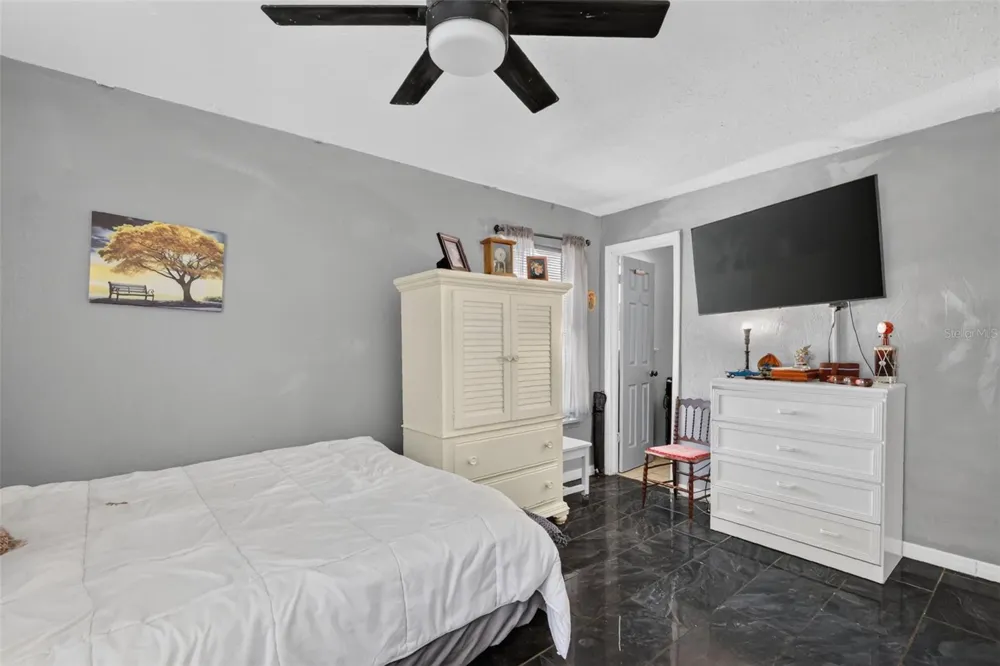 11305 SE 76TH AVENUE Belleview, FL 34420