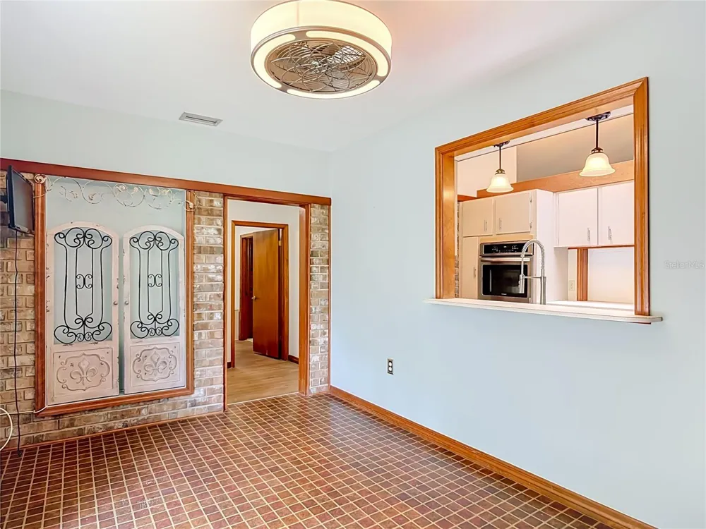 1032 VALLEY FORGE ROAD Deland, FL 32720