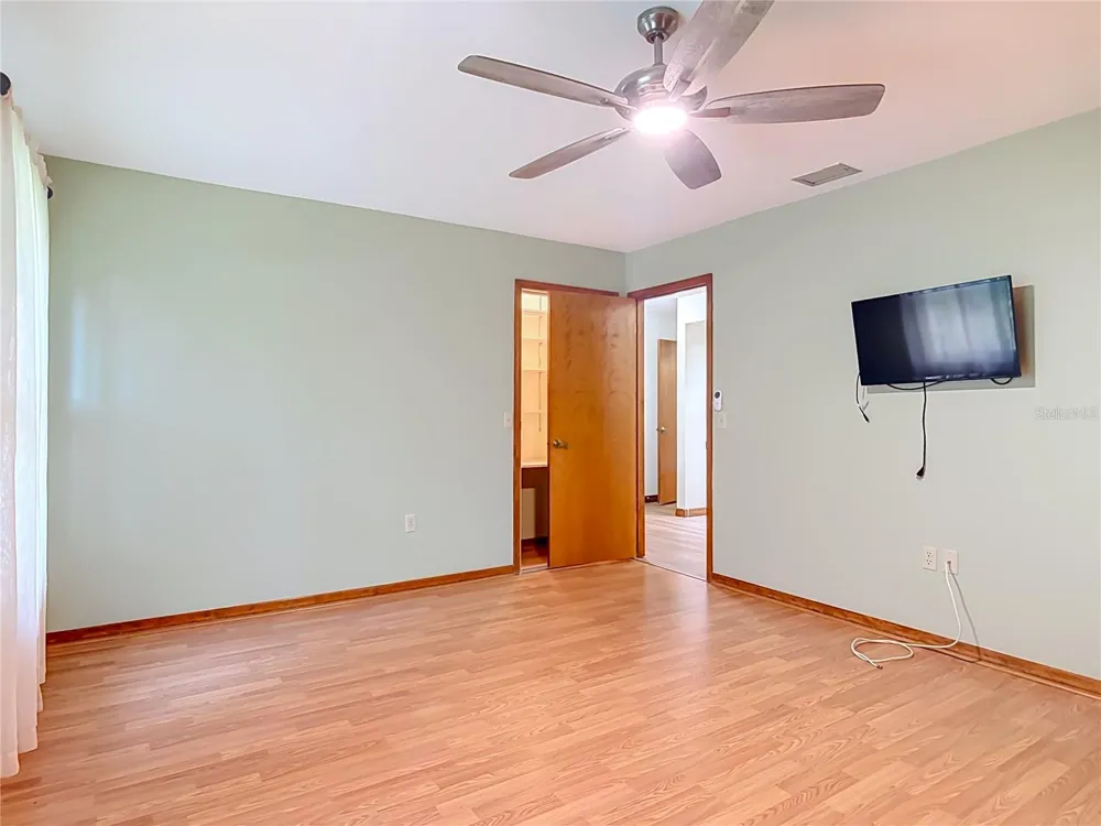 1032 VALLEY FORGE ROAD Deland, FL 32720