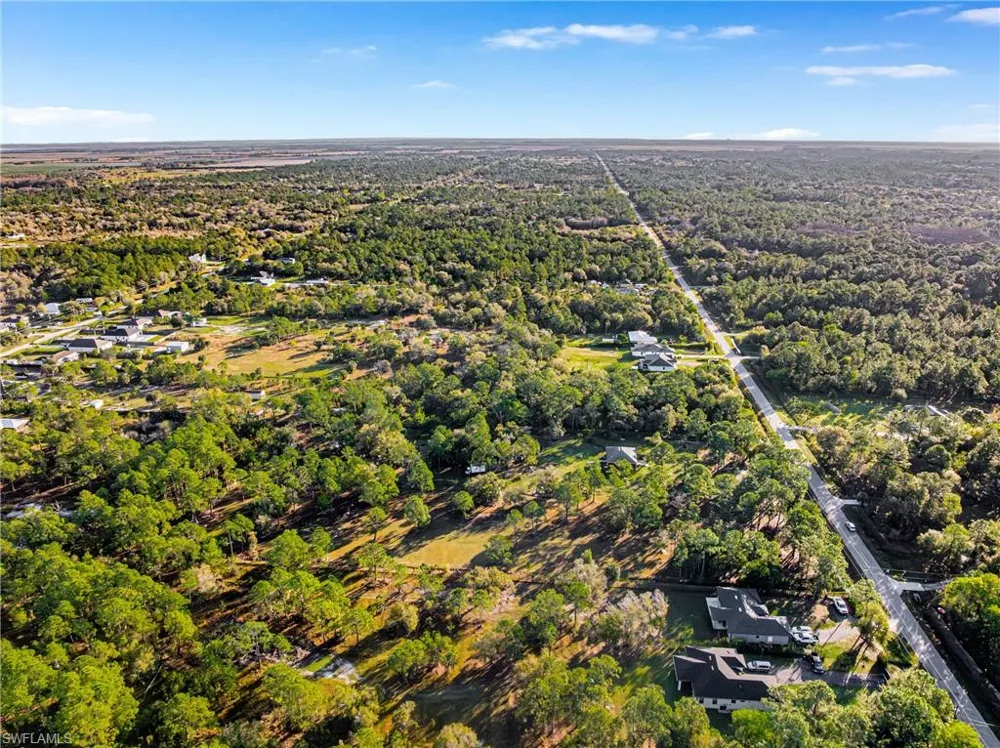 68th Avenue NE Naples, FL 34120