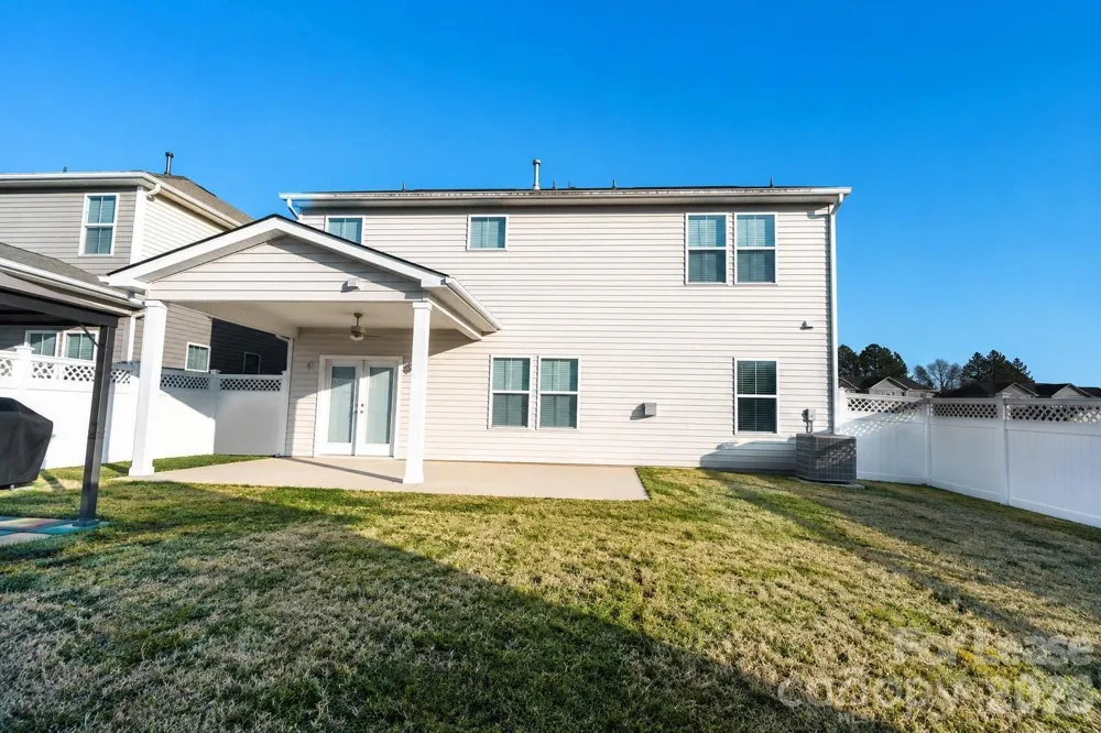 4320 Staffordshire Lane Charlotte, NC 28213