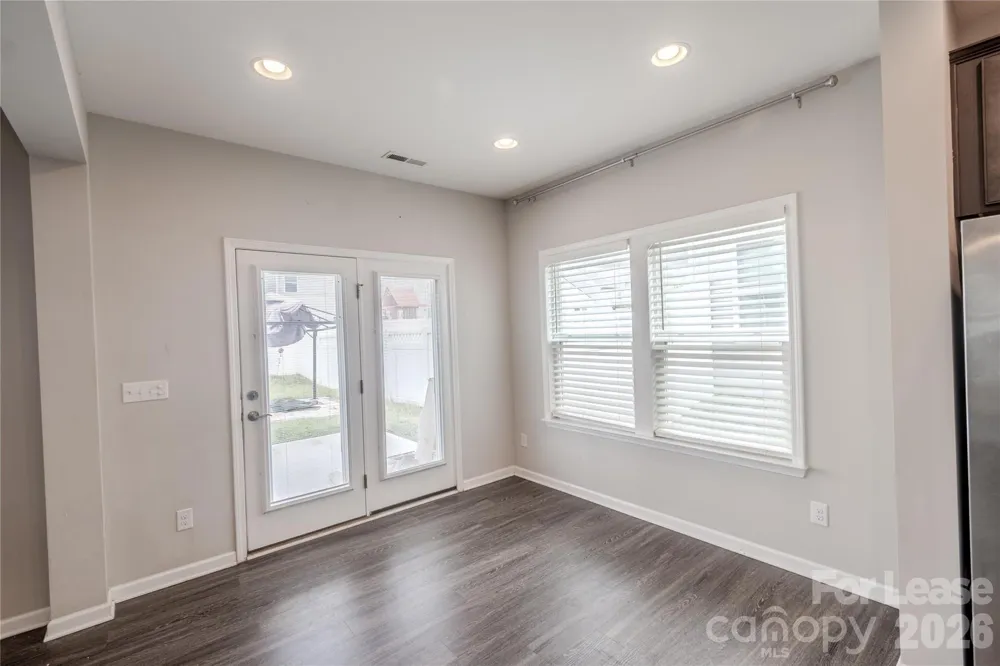 4320 Staffordshire Lane Charlotte, NC 28213