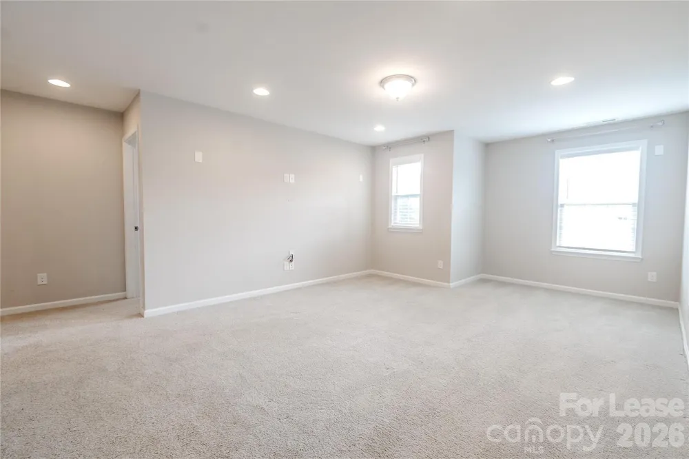 4320 Staffordshire Lane Charlotte, NC 28213