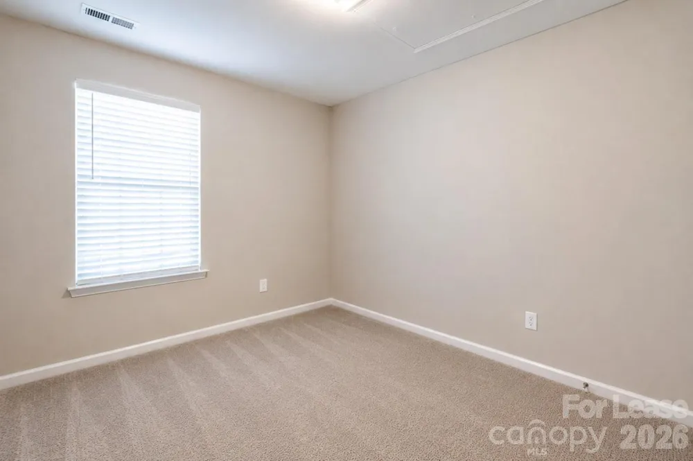 4320 Staffordshire Lane Charlotte, NC 28213
