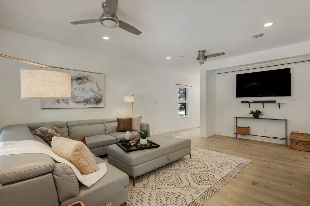 3228 Arroyo Bluff Lane Round Rock, TX 78681