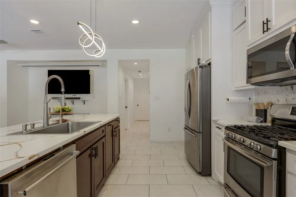 3228 Arroyo Bluff Lane Round Rock, TX 78681