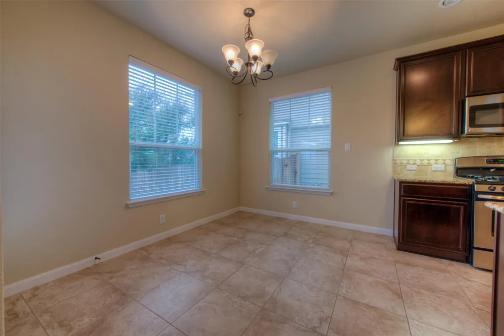 8608 White Ibis Drive Austin, TX 78729
