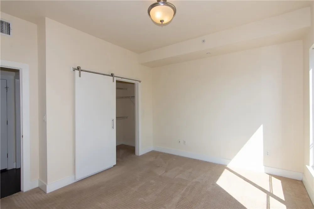 603 Davis Street #1005 Austin, TX 78701