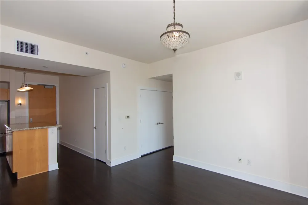 603 Davis Street #1005 Austin, TX 78701