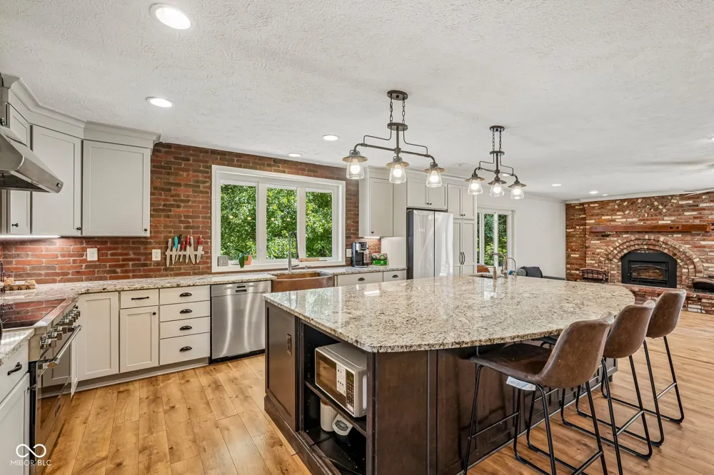 6575 E 171st Street Noblesville, IN 46062