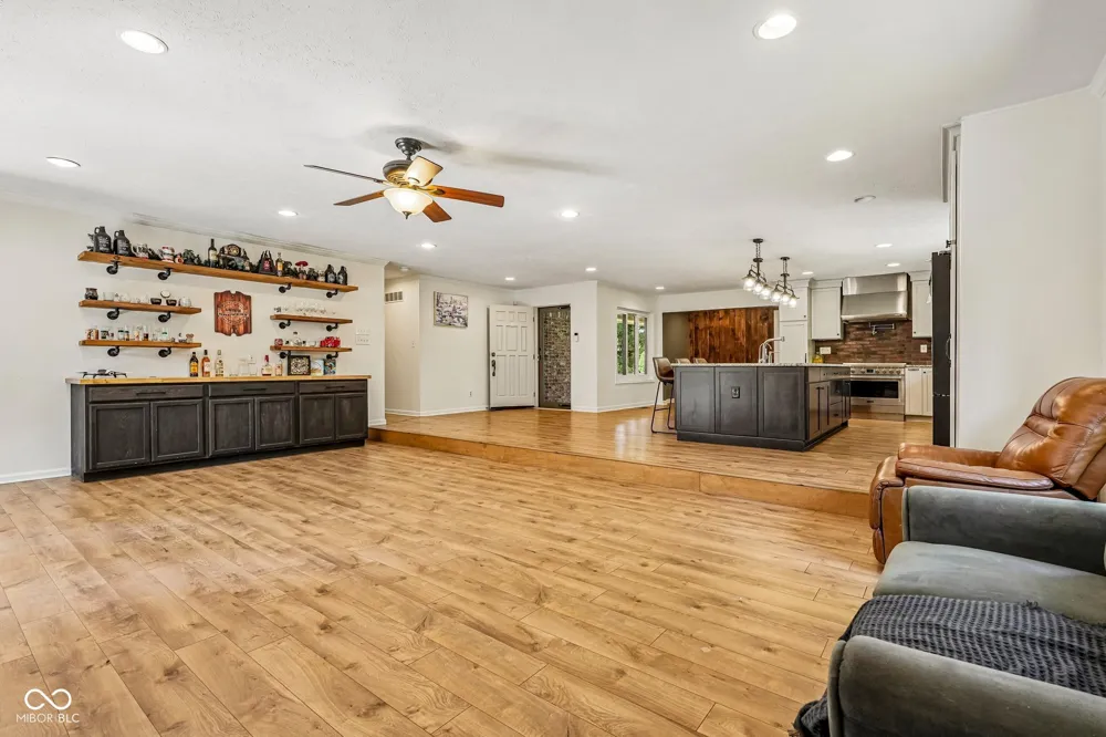 6575 E 171st Street Noblesville, IN 46062